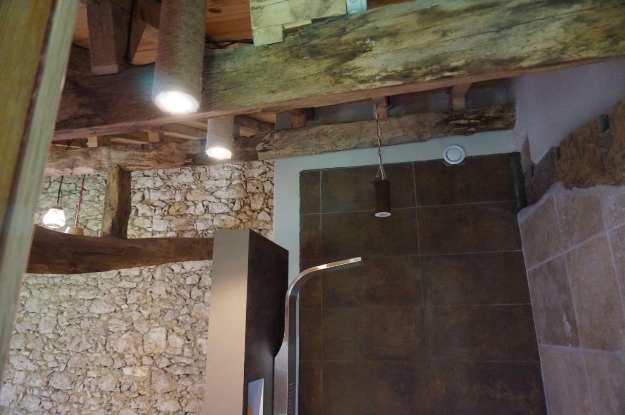 Au Garcin Acomodação com café da manhã La Romieu Exterior foto